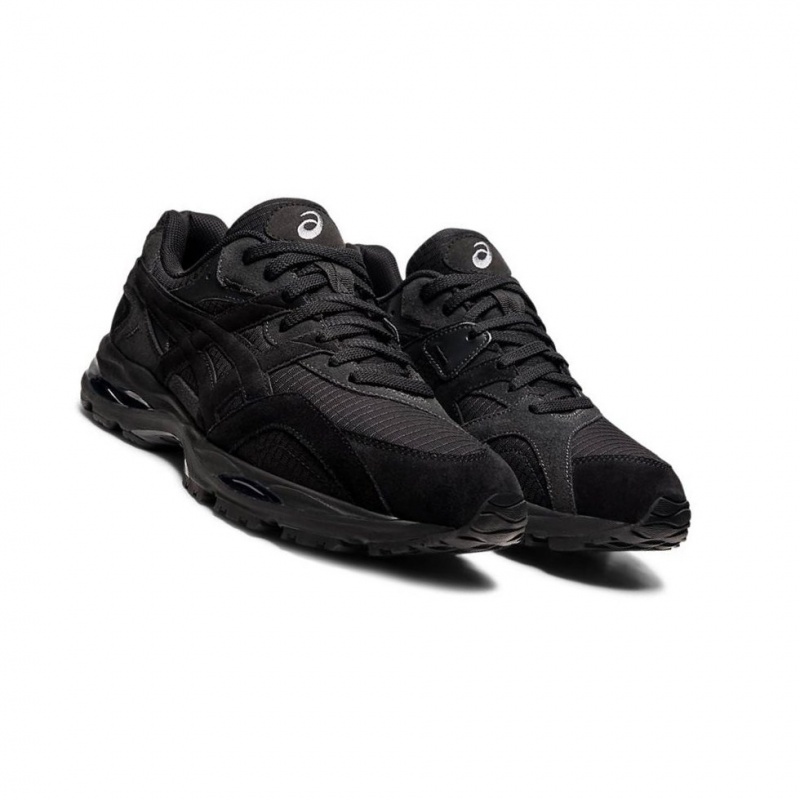 Basket Asics GEL-MC PLUS Homme Noir | QMSZ13950