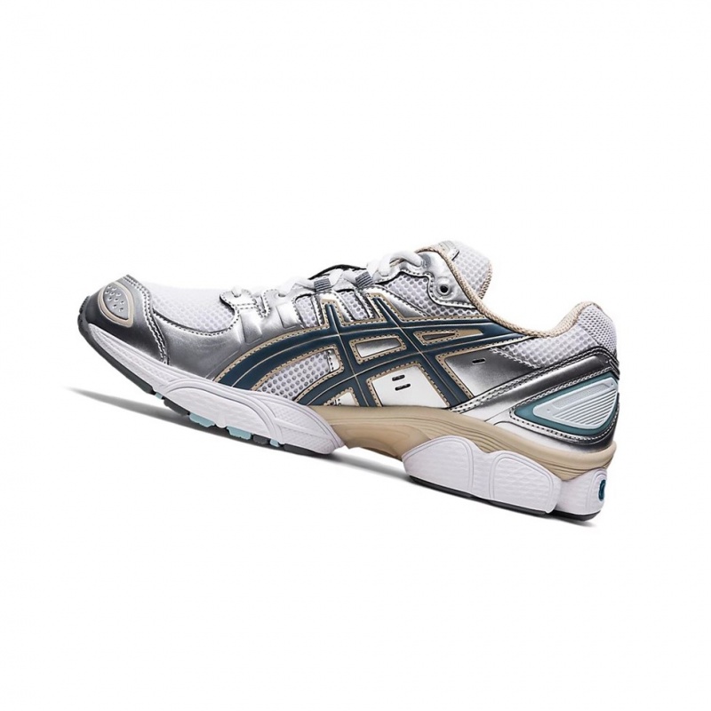 Basket Asics GEL-NIMBUS 9 Femme Blanche Grise | WNRO81027