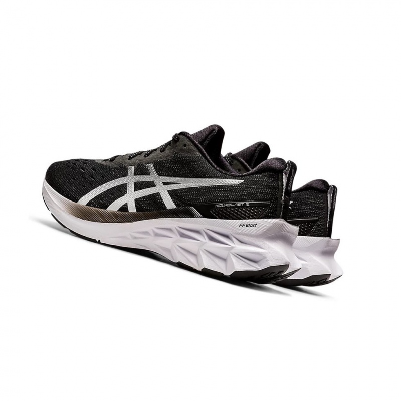 Chaussure Running Asics NOVABLAST 2 Femme Noir Argent | RVXZ37246