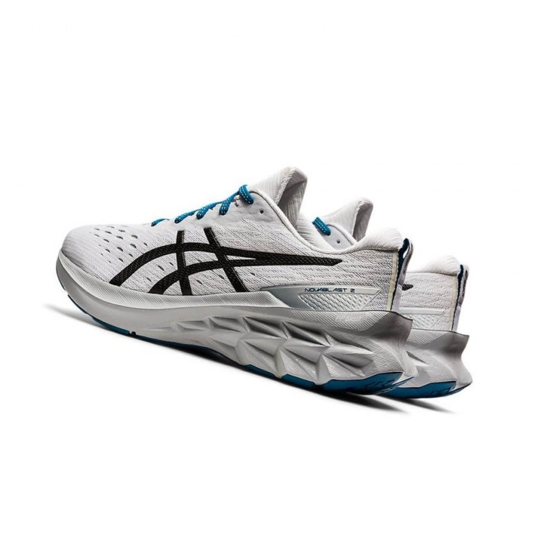 Chaussure Running Asics NOVABLAST 2 Homme Blanche | XEUR20536